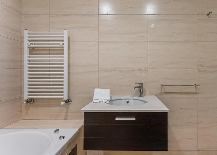 Guestready - The Aquatic Life Of *