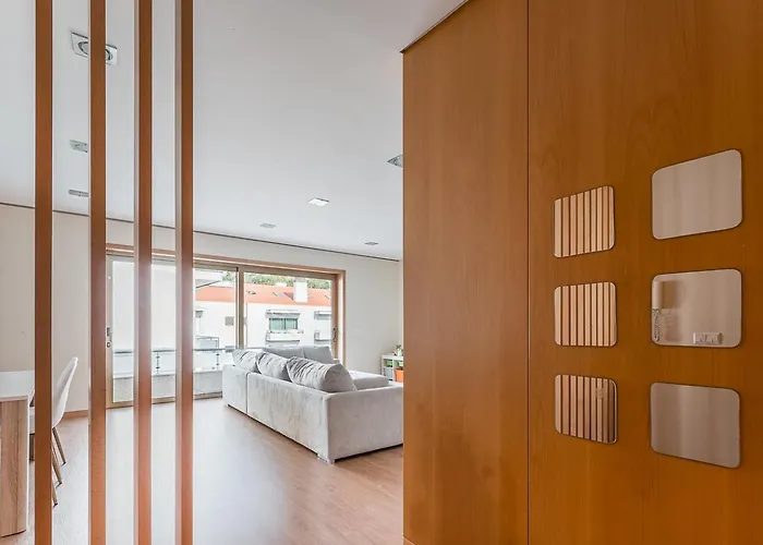 Guestready - The Aquatic Life Of *