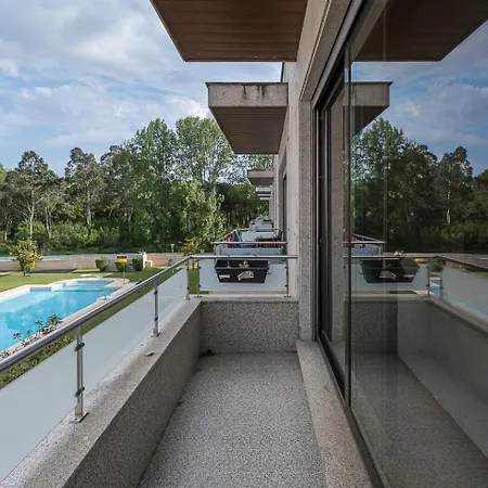 Guestready - The Aquatic Life Of * Fão